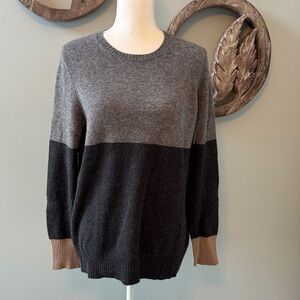Hayden Two-Tone Gray and Black Cashmere Sweater with Tan Cuffs size L